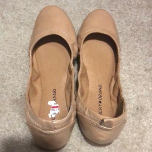 Brand new Lucky brand ballet flats